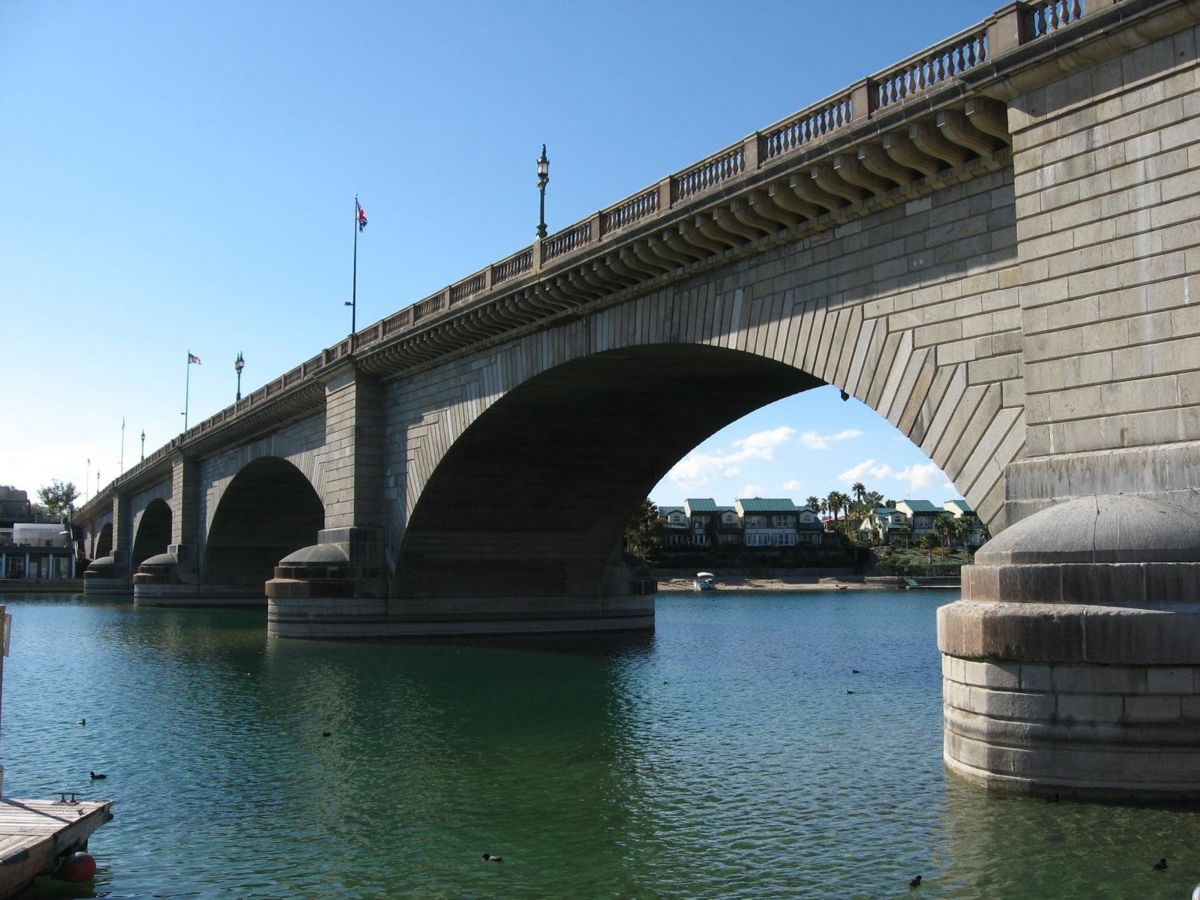 London Bridge over the channel in Lake Havasu City